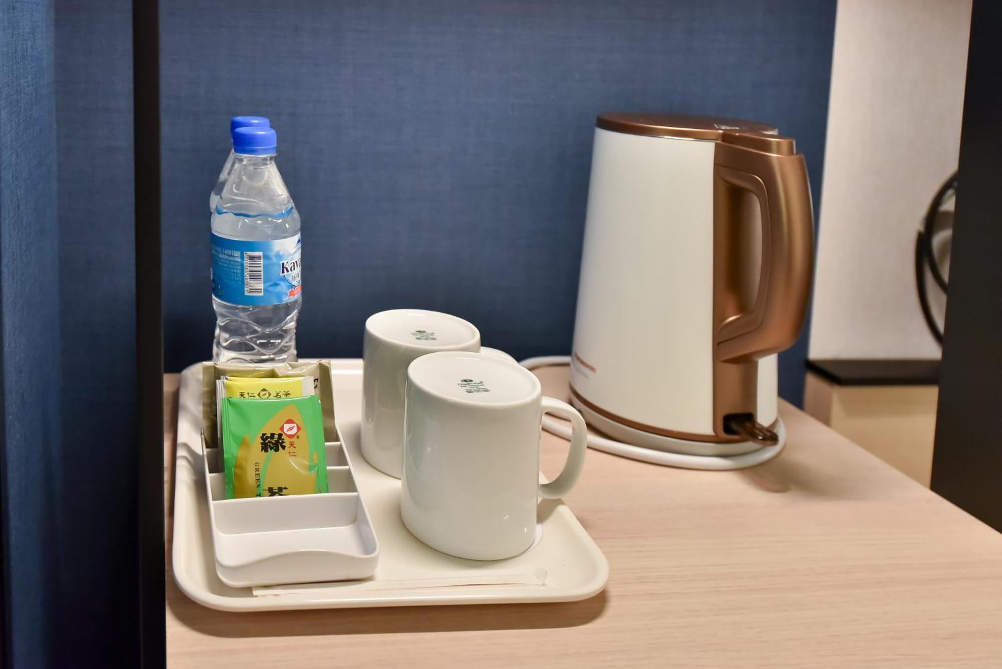 Express Train Station By Ihg Khách sạn 4*